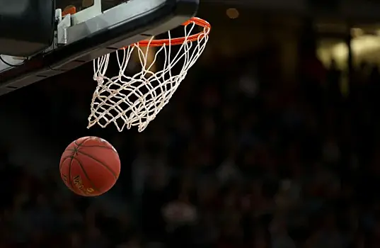 Баскетболисты "Самары" завершили чемпионат домашним поражением от УНИКСа