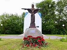 Глава Алтая Андрей Турчак: В Майме открыли памятник матерям защитников Отечества