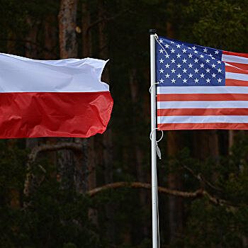 Польский эксперт рассказал, кого власти страны и простые поляки поддержали на выборах в США