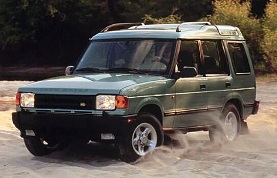 ТОП-6 внедорожников из «90-х», которые помнят до сих пор