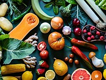 В какое время суток нужно есть овощи и фрукты: рассказывает диетолог