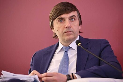 Кравцов: в "Профессионалитет" включат еще 3 тыс. колледжей и 4 тыс. предприятий