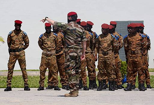 В Буркина-Фасо объявили всеобщую мобилизацию