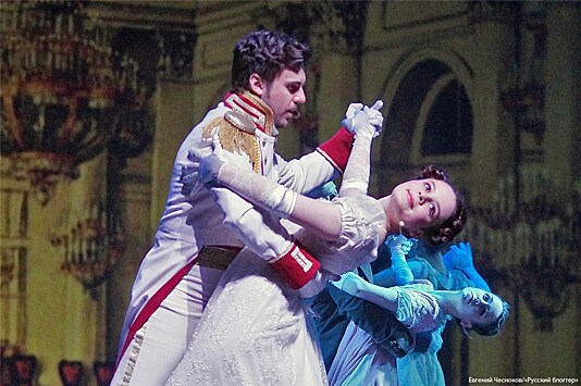 В театре Et Cetera идет новая опера Алексея Рыбникова: "Le Prince Andre. Князь Андрей Болконский"