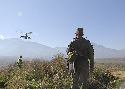 Военнослужащие российской военной базы в Южной Осетии на полигоне Дзарцеми учатся действовать в составе разведывательно-огневых контуров