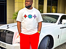 Блогера лишили дюжины люксовых авто за мошенничество