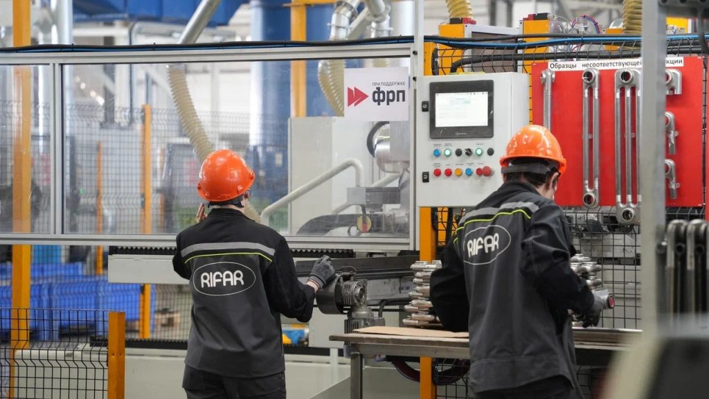 При поддержке ФРП в Оренбургской области запустили серийное производство трубчатых радиаторов