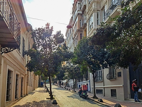 Генконсульство РФ следит за расследованием смерти российской туристки в Аланье