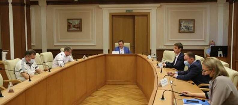 ​Свердловские депутаты оставили без решения вопрос о повышении пошлин для металлургов