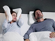 Врач-сомнолог рассказала, как избавиться от храпа