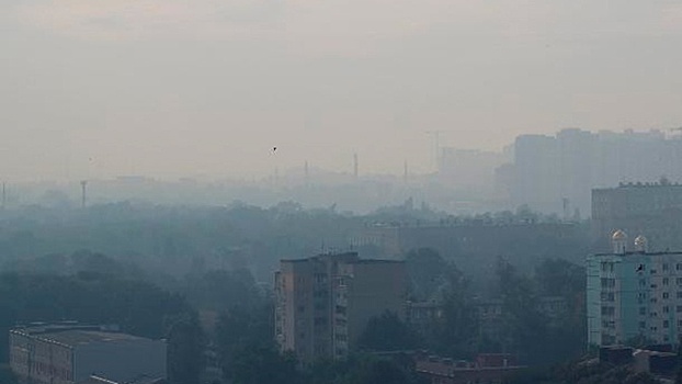 Ростов-на-Дону заволокло дымом из-за пожара