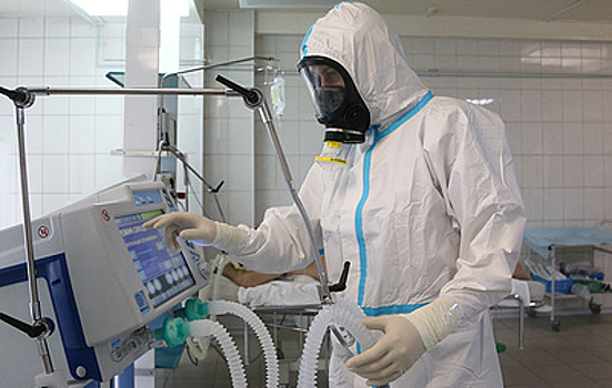 Штаб: За сутки в РФ госпитализированы 1 тыс. 1 человек с коронавирусной инфекцией