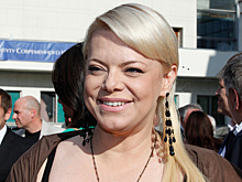 Актриса Поплавская выразила соболезнования в связи со смертью Николаева