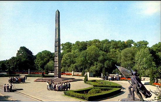 Уникальный монумент Калининграда, памяти павших при штурме Кёнигсберга