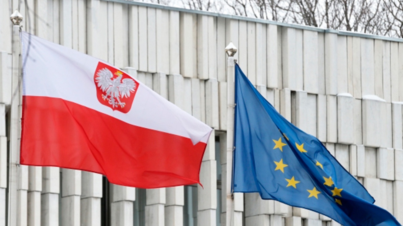 Lidovky: Польша и Прибалтика решили построить новый железный занавес