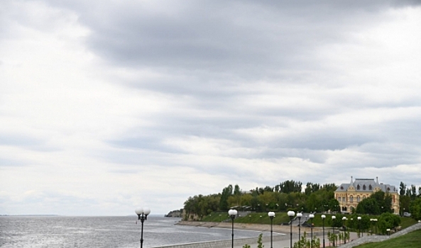 На камышинской набережной могут установить памятник рыбаку