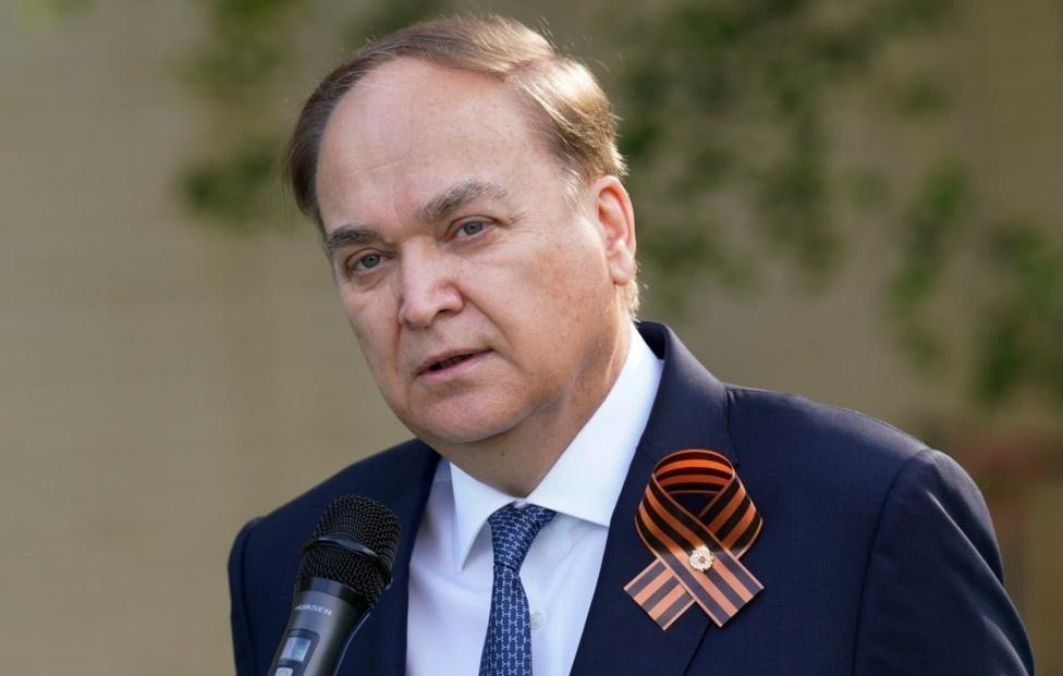 Антонов заявил, что США окончательно встали на путь тотальной цензуры