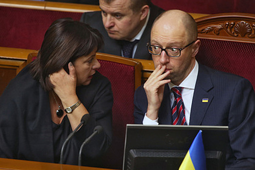Министр финансов Наталья Яресько и премьер-министр Арсений Яценюк
