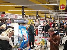 Британские власти рекомендовали магазинам запастись товарами на случай паники среди покупателей