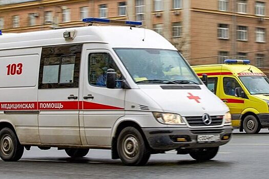 В Саратове школьник попал в больницу после поджога петарды