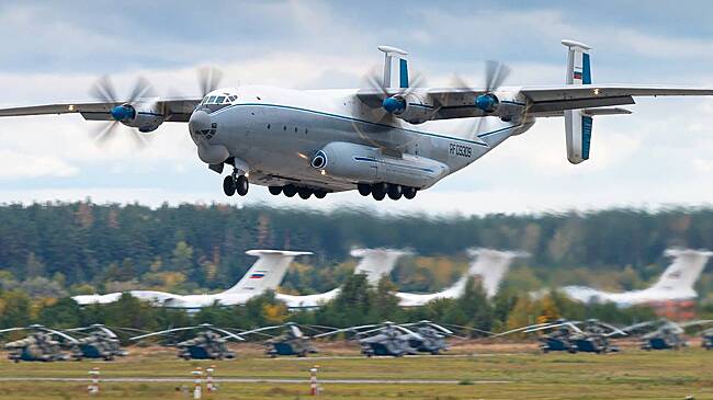 Самолет Ан-22 упал в Ивановской области