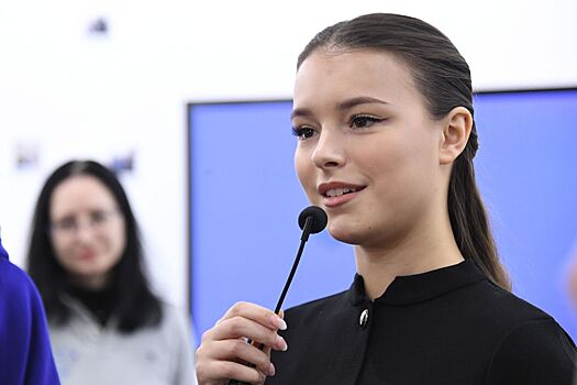 Премия Чемпионата Король и Королева фигурки, финал, почему нужно голосовать за Щербакову: карьера ведущей и комментатора