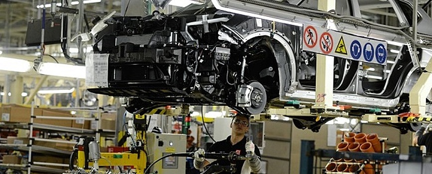 Российские автозаводы отказались от длинных новогодних каникул