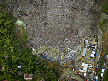 Число погибших из-за оползня на свалке на Филиппинах выросло до четырех