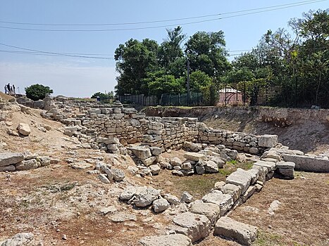 Две Тавриды: как новая дорога помогла сделать новые открытия архитектурных древностей Крыма