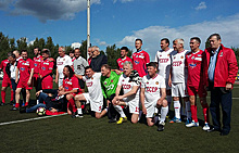 Футбольный матч ветеранов состоялся в рамках проекта Собянина "Московское долголетие"