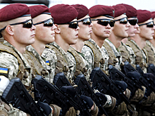 Запад пообещал Украине помощь в случае наступления РФ