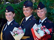 В Екатеринбурге вручили дипломы будущим силовикам