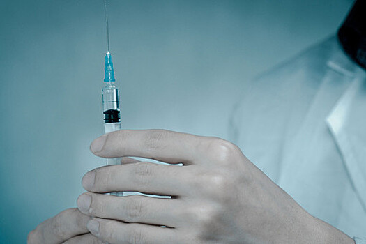 Власти назвали число получивших первый компонент вакцины от коронавируса москвичей