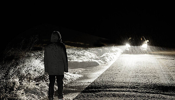 Пожилой мужчина погиб под колесами автомобиля в Лахденпохье