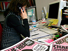 Charlie Hebdo подал в суд из-за поддельных обложек, высмеивающих Зеленского