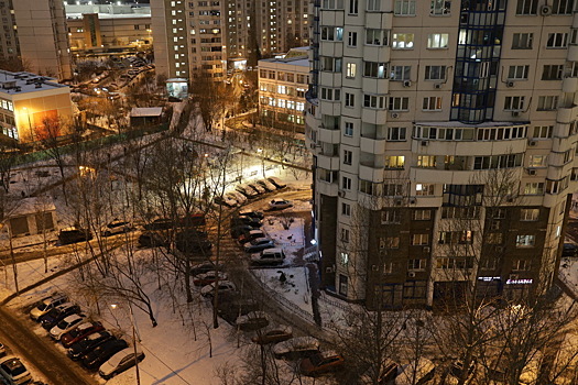 Россиянин застрял в вентиляционной шахте дома и умер