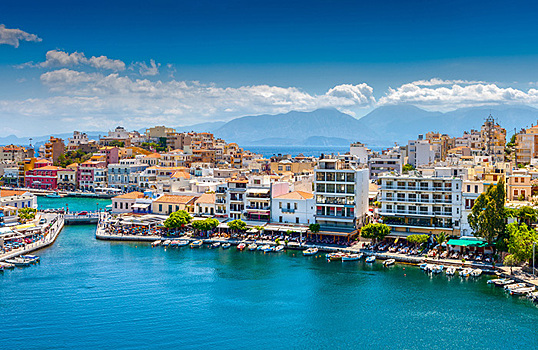 Почему инвесторов привлекает греческая недвижимость?