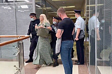 Полиция задержала в Москве главу профсоюза "Альянс врачей" Васильеву