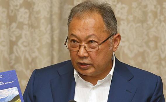 «Нормально живет»: Лукашенко сказал, что не отдаст Киргизии экс-президента Бакиева