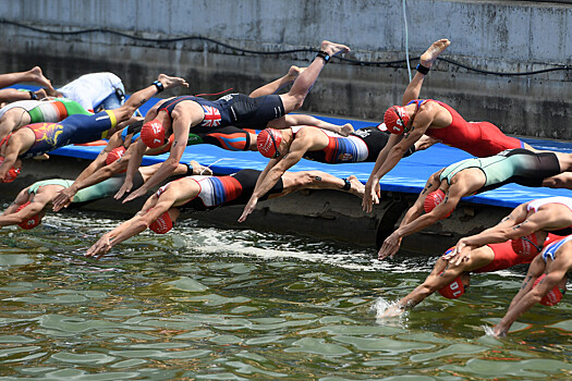 Марафонцы умерли во время соревнований на открытой воде в Нижнем Новгороде