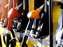 Сколько сейчас стоит бензин в разных странах