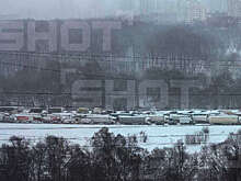 SHOT опубликовал видео многокилометровой пробки на МКАД