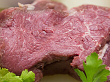 Опасные для летнего рациона виды мяса назвала диетолог