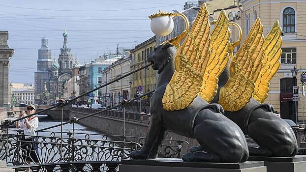 Крестный ход против абортов прошел в Санкт-Петербурге