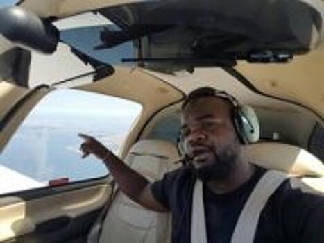 Житель Нигерии совершил одиночное авиапутешествие вокруг Земли