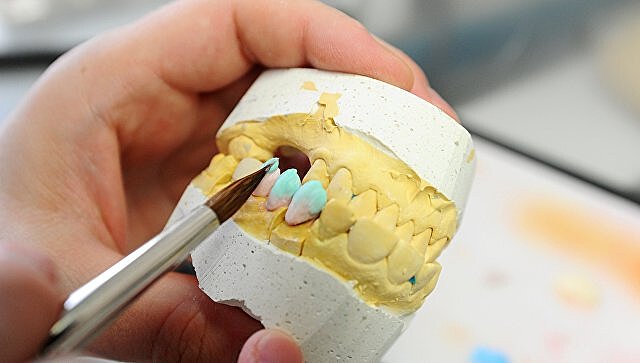 Секреты правильной чистки зубов - стоматолог