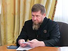Кадыров передал 20 грузопассажирских автомобилей УАЗ для нужд СВО