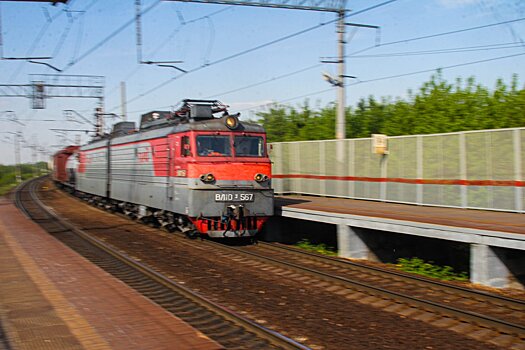 В Подмосковье на железной дороге погиб 14-летний подросток