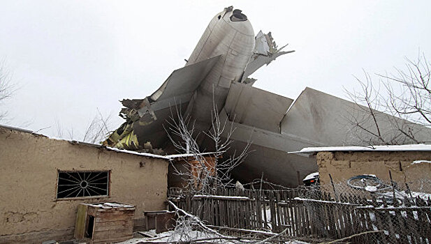 Жители киргизского поселка рассказали о первых минутах трагедии с Boeing