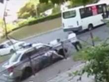 Нападение террористов на полицейских в Дербенте попало на видео